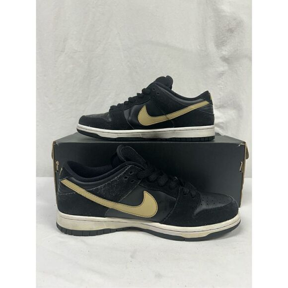 Nike SB Dunk Low Pro “Metallic Gold” 2018 Takashi sz 8 - Picture 2 of 6